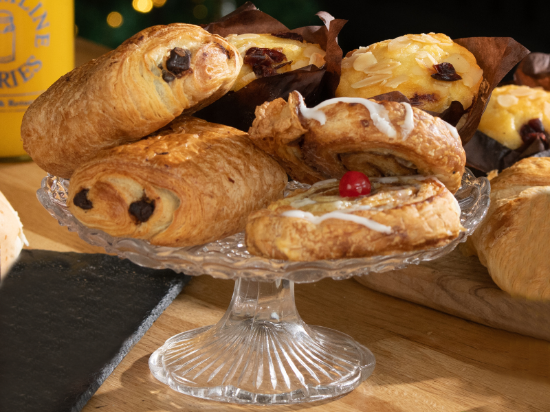 Christmas Morning Pastry Breakfast Bundle