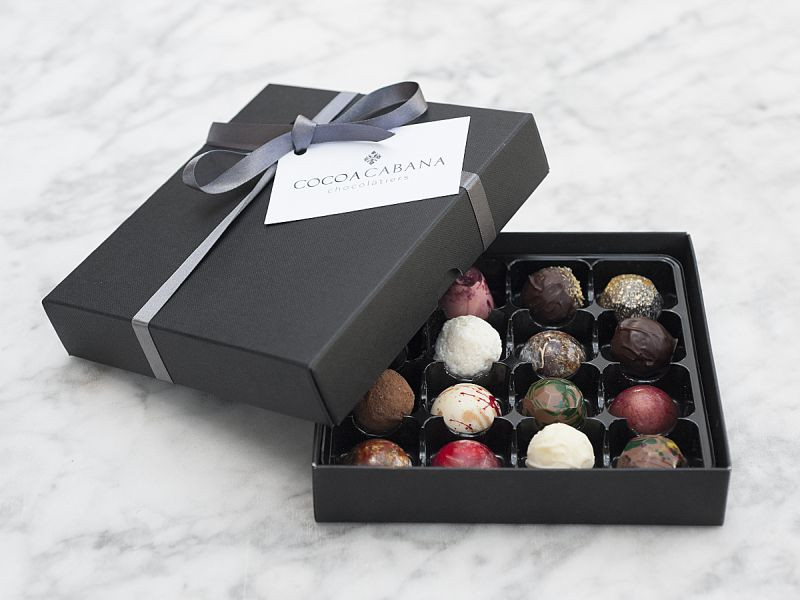 Cocoa Cabana Box of 16 Luxury Assorted Chocolates