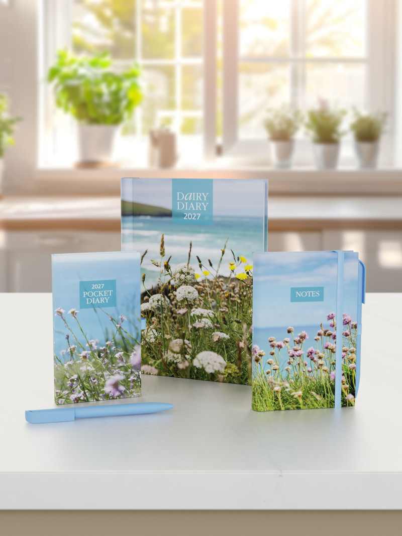 Dairy Diary Gift Set 2027
