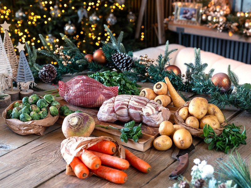 Ivy Meat and Veg Hamper (Small)