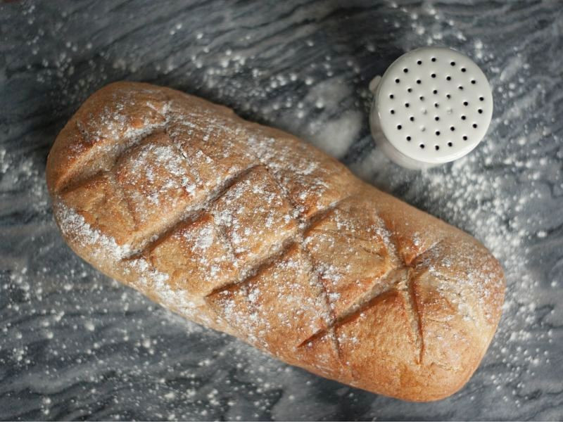 Large Sourdough Bloomer (800g)