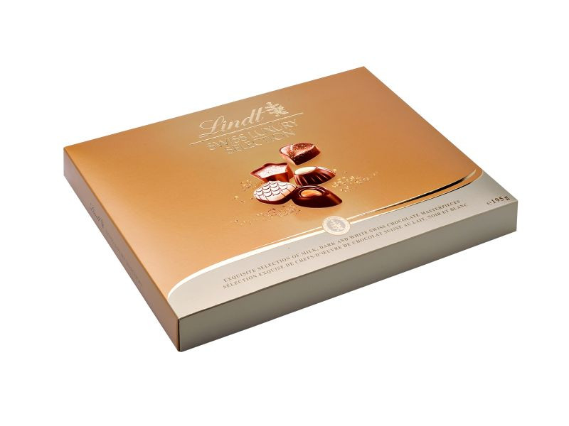 Lindt Assorted Swiss Luxury Chocolates 445g