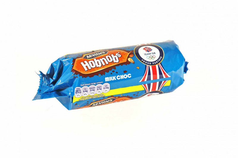 McVitie's Milk Chocolate Hobnobs (205g)