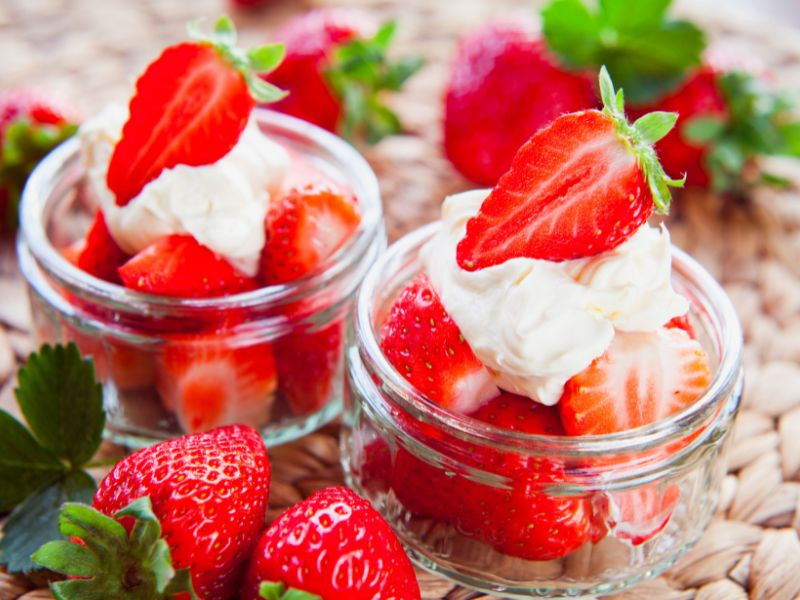 Market fresh British Strawberries & Longley Farm Double Cream | Creamline