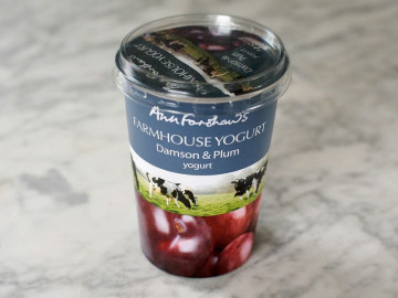 Ann Forshaw's Farmhouse Damson & Plum Yogurt (450g)