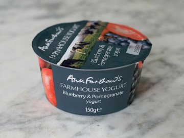 Ann Forshaw's Farmhouse Yogurt Blueberry & Pomegranate (150g)