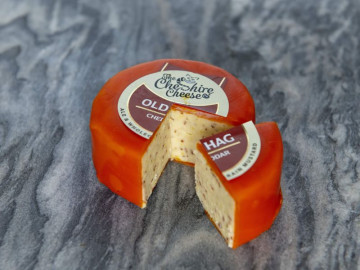 Old Hag Ale & Mustard Cheese Truckle (200g)