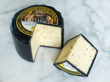 Old Hag Ale & Mustard Cheese Truckle (200g)