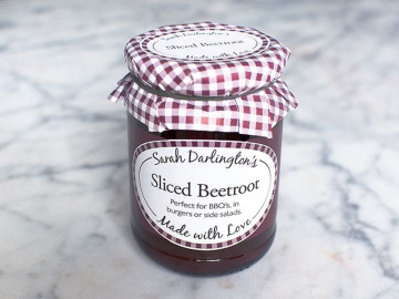 Sarah Darlington's Sliced Beetroot (326g Jar)