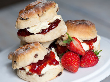 Summer Cream Tea For Four