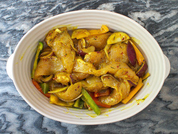 Thai Chicken Stir Fry Meal (500g)