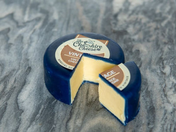 Vintage - Special Aged Mature Cheddar Cheese - Waxed Truckle (200g)