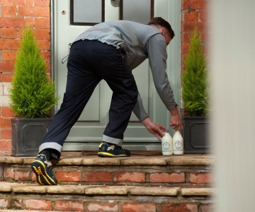 Nostalgia meets modern convenience: the evolution of milk delivery services