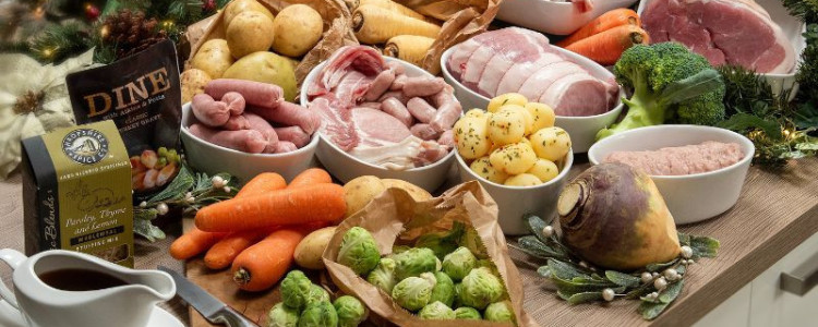 What's inside our 2025 Christmas hampers?
