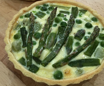 Broad Bean, Pea and Asparagus Mini Quiche